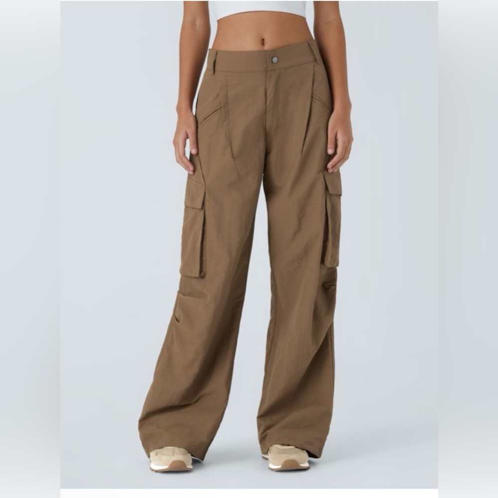Halara Mid Rise Button Zipper Side Pocket Wide Leg Casual Cargo Pants XL - Picture 2 of 10